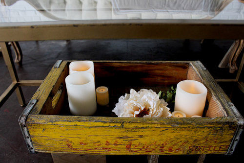 2 inspirationstation-candles-rustic-wood-savannah-couch-gold-glass