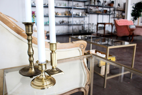 6 inspirationstation-candles-rustic-wood-savannah-couch-gold-glass