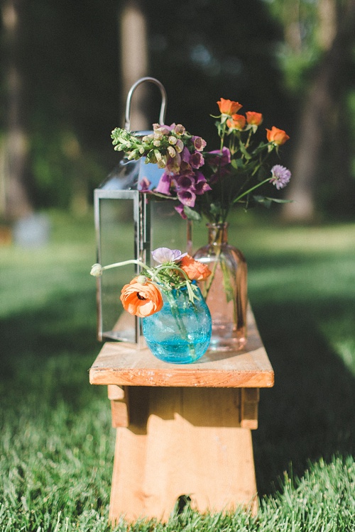 Colorful and creative wedding styled shoot at Upper Shirley Vineyards in Virginia with eclectic and vintage furniture rentals by Paisley and Jade 