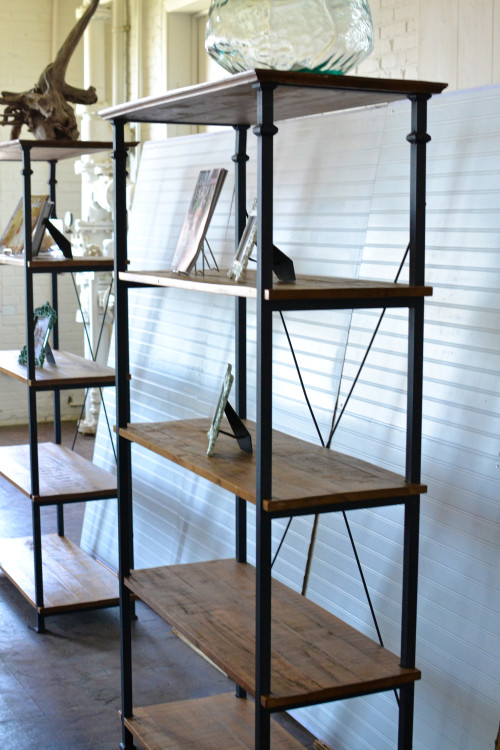 inspiration station-boat bar - beadboard - wooden industrial shelf - trade show (14 of 16)