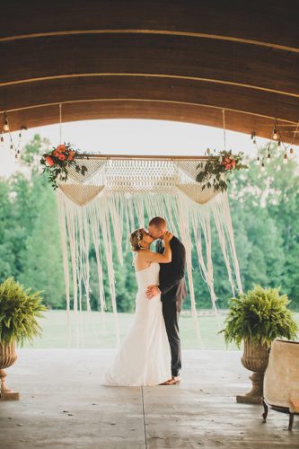 Gorgeous outdoor wedding at Independence Golf Club with vintage and eclectic rentals by Paisley and Jade 