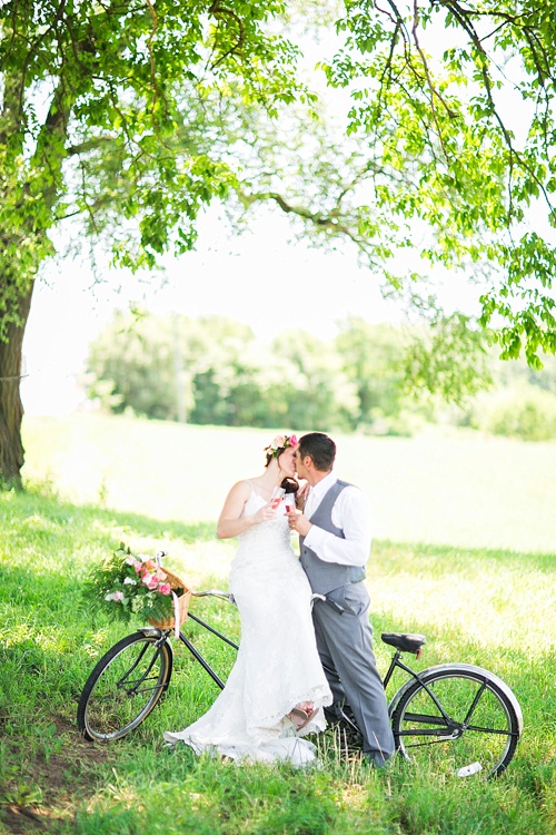 Wedding inspiration styled shoot at the Granary at Valley Pike Farm with eclectic and vintage rentals by Paisley and Jade 