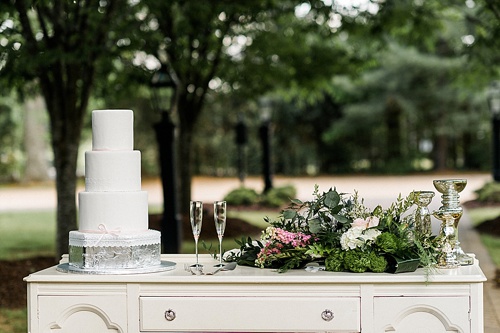 Pretty Pantone inspired wedding inspiration shoot at The Sutherland In North Carolina with vintage and specialty rentals by Paisley and Jade