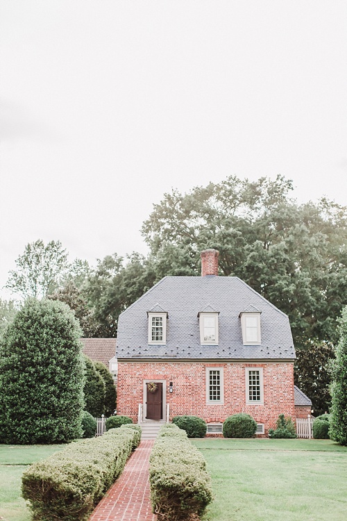 Charming oyster inspired Virginia at Seven Springs Farm with specialty and vintage rentals by Paisley and Jade 