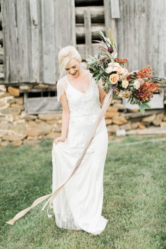 Richly Colored and Romantic Wedding Inspiration Photo Shoot at Early Mountain Vineyards with specialty rentals by Paisley and Jade