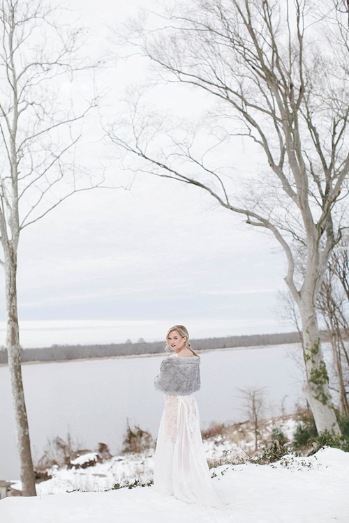 Winter boho chic styled shoot at Upper Shirley Vineyards with specialty rentals by Paisley & Jade 