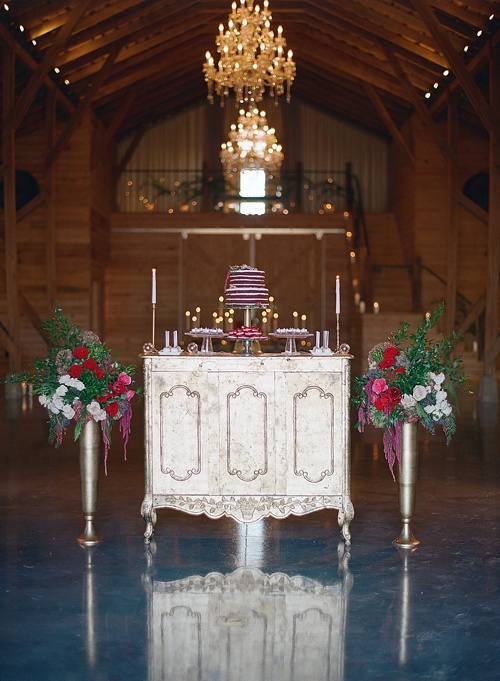 Gorgeous holiday wedding inspiration at Mount Ida Farm with specialty and vintage rentals by Paisley & Jade 