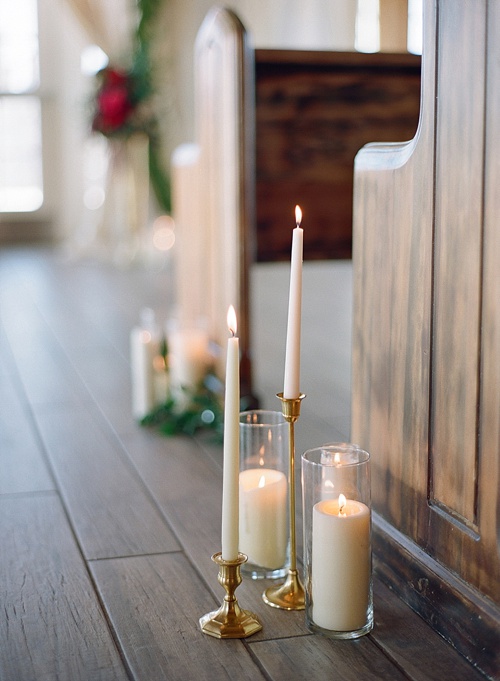 Gorgeous holiday wedding inspiration at Mount Ida Farm with specialty and vintage rentals by Paisley & Jade 