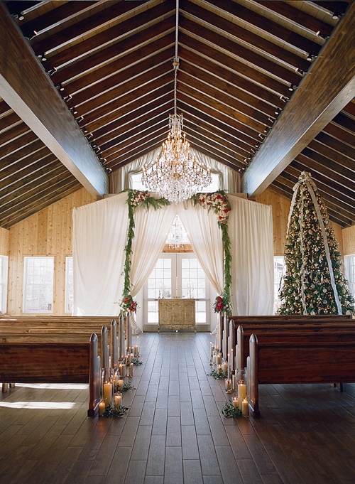 Gorgeous holiday wedding inspiration at Mount Ida Farm with specialty and vintage rentals by Paisley & Jade 