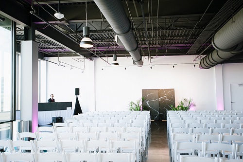 Modern & Industrial Wedding style at the Bon Secours Washington Redskins Training camp for The Wedding Crashers Tour in Richmond, Va with specialty rental items by Paisley & Jade 