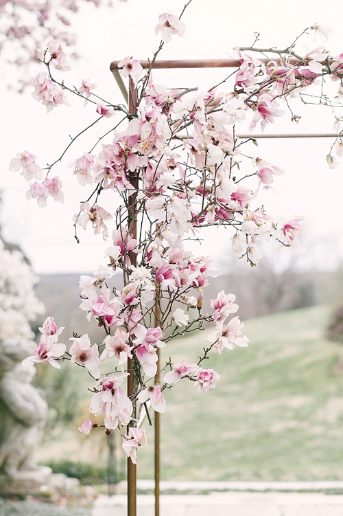 Gorgeous Spring styled shoot a The Virginia House in Richmond planned by Blush Events with images by Sarah Street Photography and specialty and vintage rentals by Paisley & Jade 