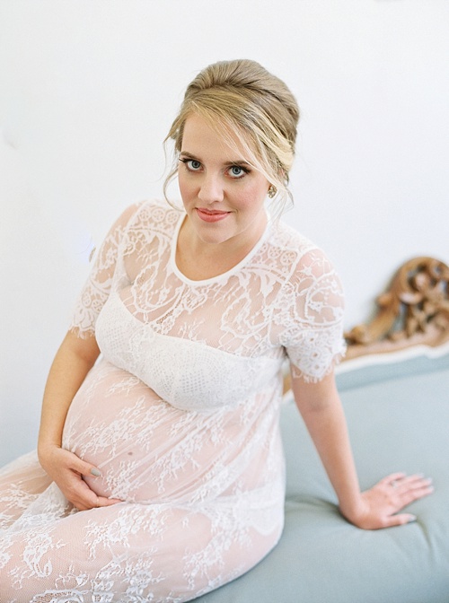 Beautiful Maternity Portraits with Nikki Santerre and Kim Stockwell in Richmond, Virginia with vintage rentals by Paisley & Jade 