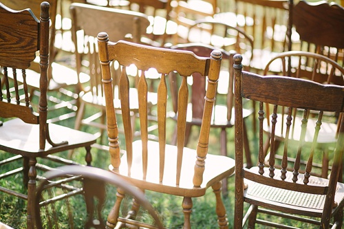 Beautiful boho-chic outdoor wedding at Blue Toad Cidery in Nelson County, Virginia with specialty rentals by Paisley & Jade 