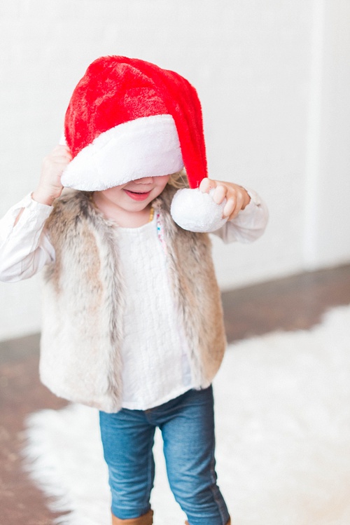 Holiday photo inspiration with props and rentals provide by Paisley & Jade