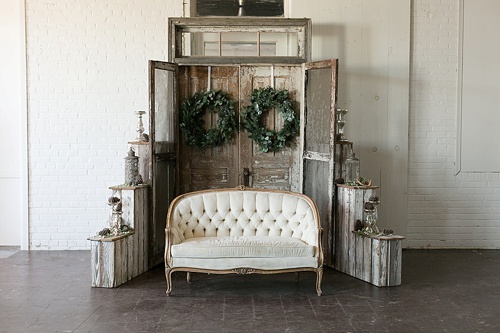 Holiday photo inspiration with props and rentals provide by Paisley & Jade