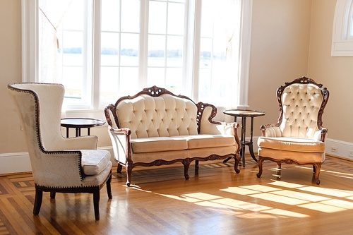 Rustic chic wedding in Suffolk, Virginia with specialty and vintage rentals by Paisley & Jade