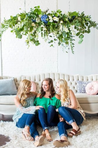 Bright and Colorful Senior Portrait sessions at Highpoint and Moore with Hope Taylor Photography. Inventory and space provided by Paisley and Jade