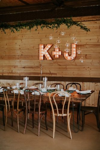 Cool and modern riverside wedding in Virginia with vintage and specialty rentals by Paisley and Jade