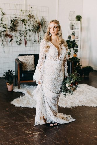 Earthy and Industrial styled shoot with boho-chic vibes. Specialty rentals and space provided by Paisley and Jade