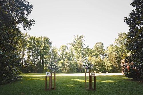 Causal and colorful garden wedding at Seven Springs Farm in Virginia with specialty and vintage rentals by Paisley and Jade 