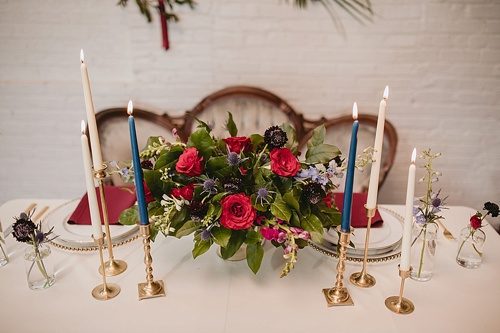 Chic and modern wedding inspiration styled shoot in Richmond. Virginia with specialty and vintage rentals by Paisley and Jade