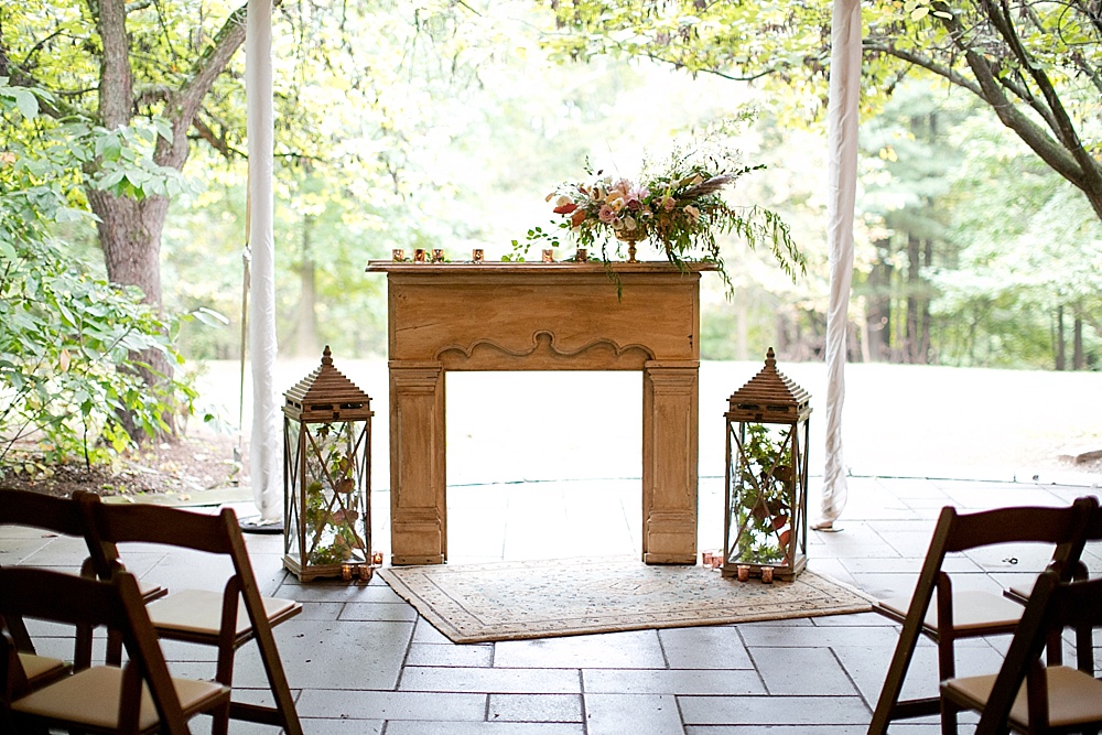 Classic and chic Southern wedding at the Wooden Sanctuary with specialty and vintage rentals by Paisley and a Jade