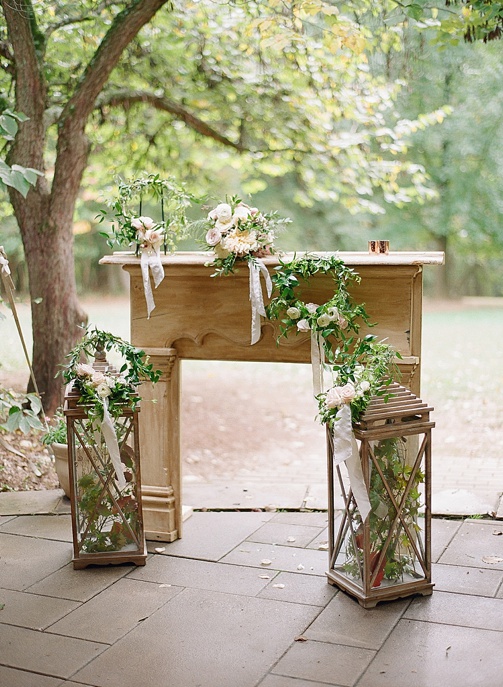 Classic and chic Southern wedding at the Wooden Sanctuary with specialty and vintage rentals by Paisley and a Jade 