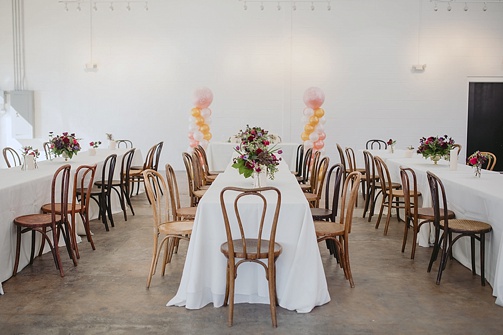 Modern and minimal wedding inspiration styled shoot at Studio 23 in Richmond with specialty and vintage rentals by Paisley & Jade 