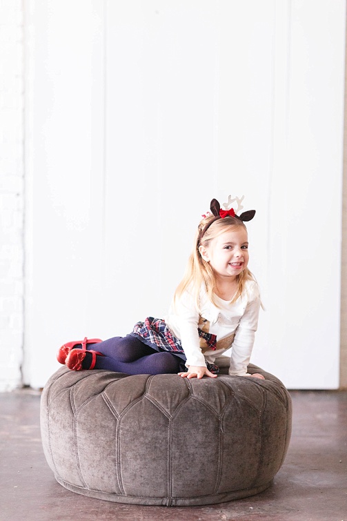 Cute and charming family holiday photos with studio space and specialty rentals provided by Paisley & Jade 