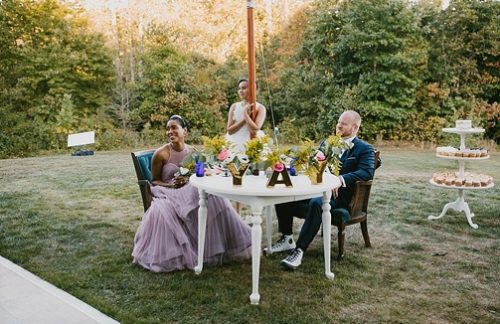 Simple and modern outdoor wedding with specialty and vintage rentals by Paisley & Jade 