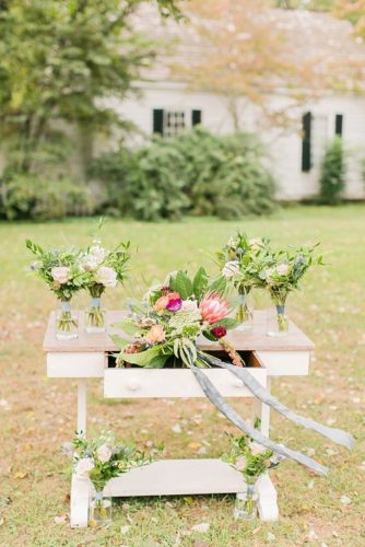 Charming and colorful wedding at Tuckahoe Plantation with specialty and vintage rentals by Paisley and Jade 