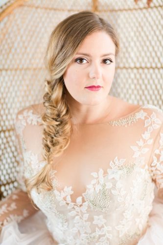 Gorgeous styled shoot with copper and peach hues by Katelyn James with vintage and specialty rentals by Paisley & Jade 