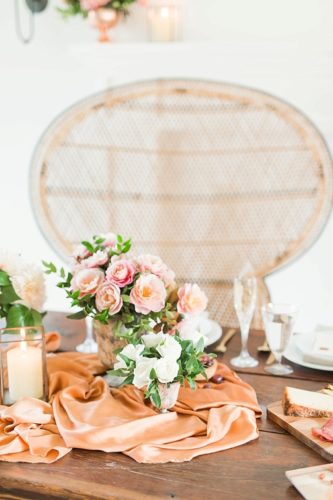 Gorgeous styled shoot with copper and peach hues by Katelyn James with vintage and specialty rentals by Paisley & Jade 