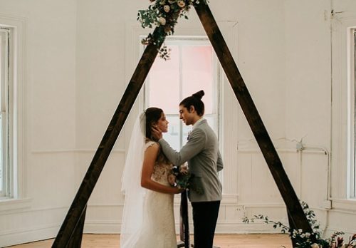 Modern and minimal wedding inspiration styled shoot in Richmond, Virginia with specialty and vintage rentals by Paisley & Jade 