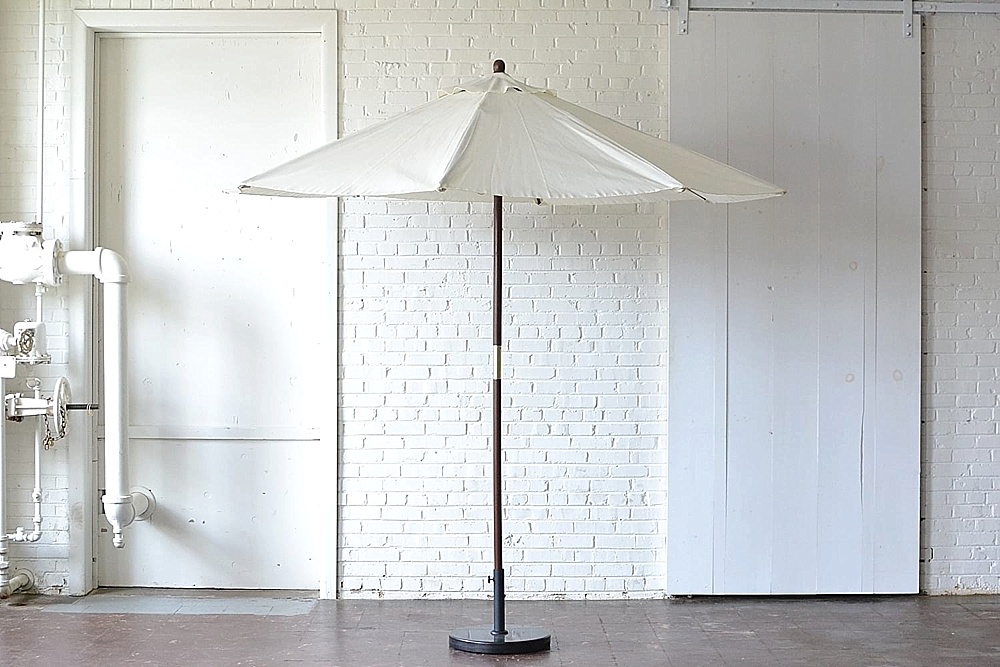 Paisley & Jade's Canvas Umbrella is a wonderful rental option for your outdoor event space no matter what style