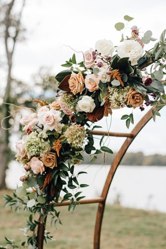 Copper-toned Fall Wedding at Upper Shirley Vineyards