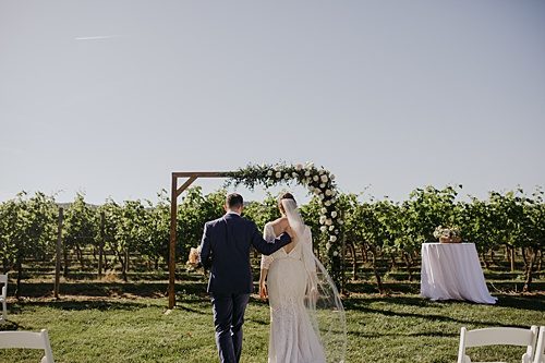 Betsy & Dan's Keswick Vineyard Wedding with Hive Wedding Collective!