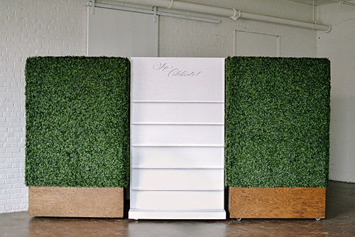 acrylic, display, drink display, hedge walls, champagne display 