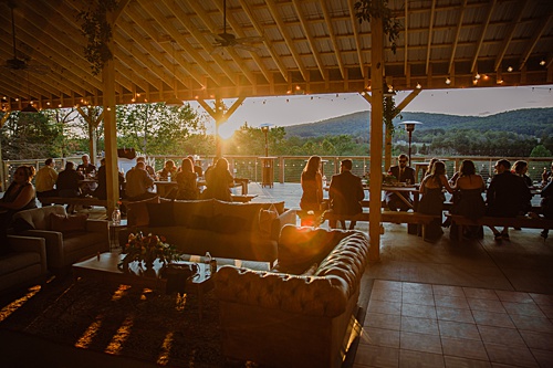 A Relaxed Wolf Trap Farm Wedding with Logan Paige Events!