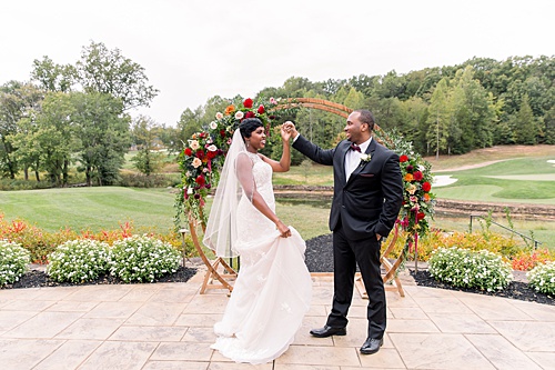 A Spring Wedding filled with Jewel-Toned Florals & #pandjpretties!