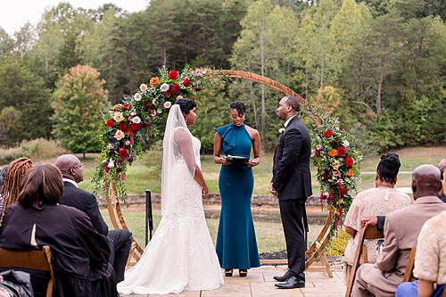 A Spring Wedding filled with Jewel-Toned Florals & #pandjpretties!