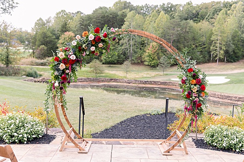 A Spring Wedding filled with Jewel-Toned Florals & #pandjpretties!