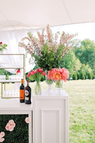 Bright & Floral-FIlled Mount Ida Wedding