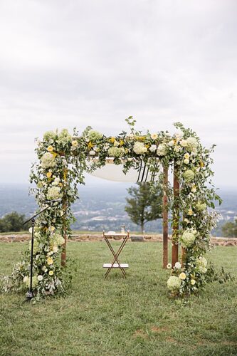 paisley and jade specialty event wedding rentals at elegant montalto venue