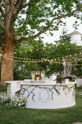 paisley and jade specialty event wedding rentals at outdoor keswick vineyards wedding
