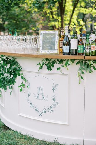 paisley and jade specialty rentals at this outdoor dumbarton house wedding reception
