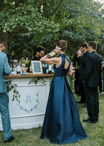 paisley and jade specialty rentals at this outdoor dumbarton house wedding reception