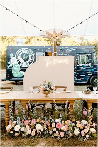 paisley and jade specialty rentals for colorful virginia wedding