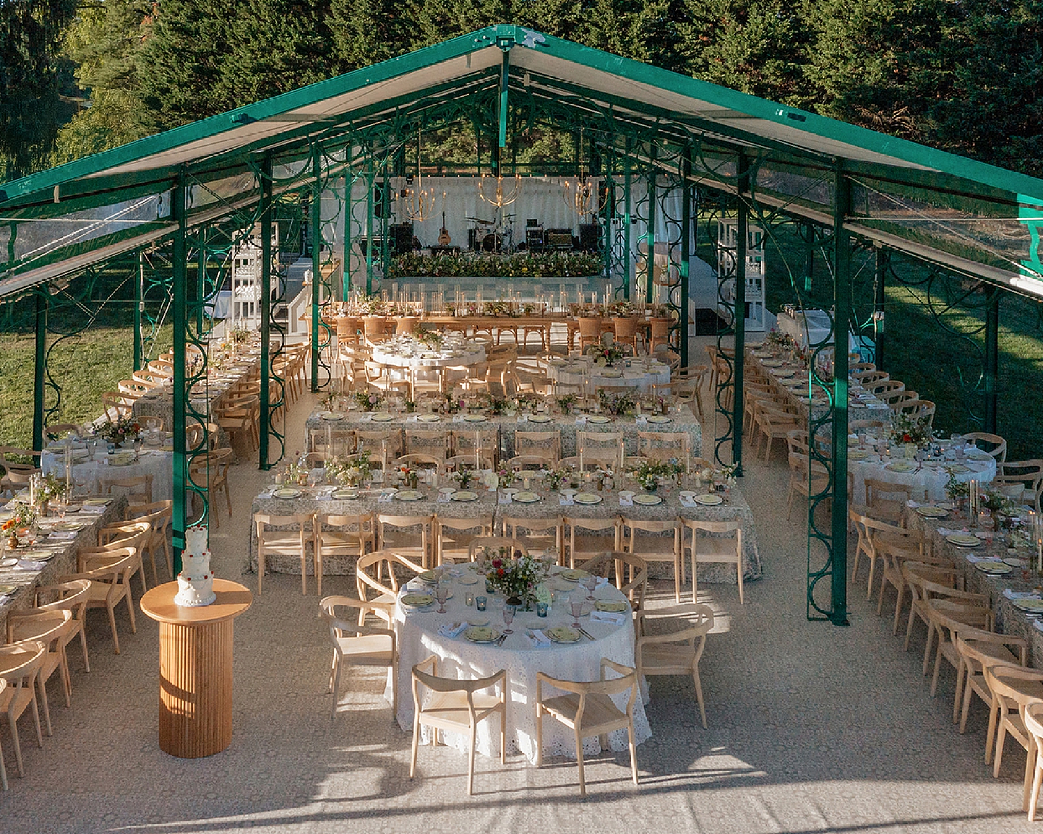 neutral wedding reception