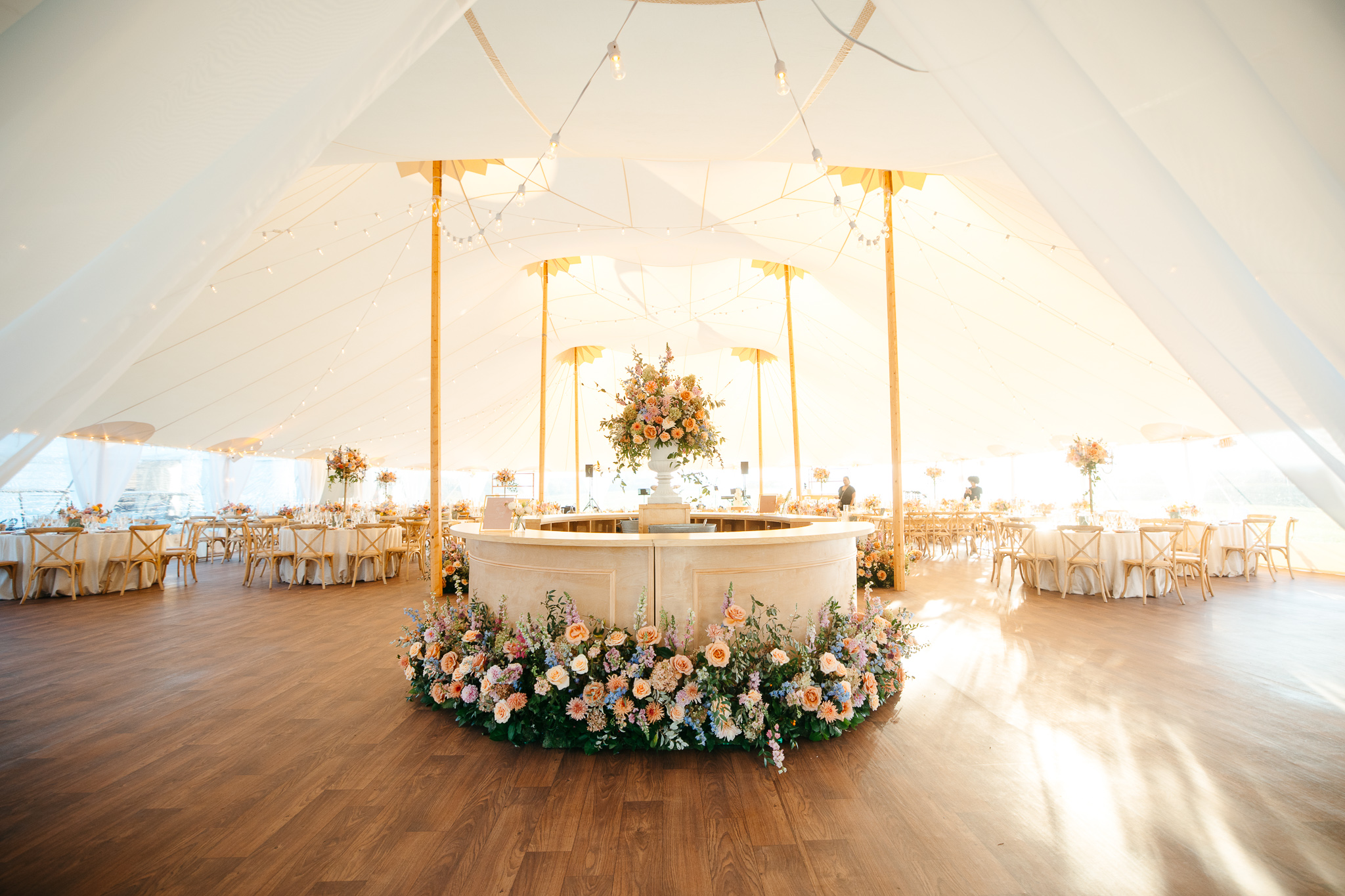 full round bar tented wedding 